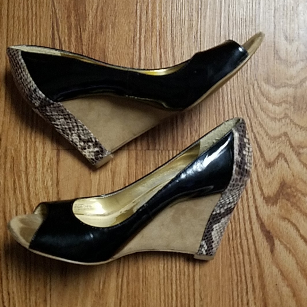Victor Alfaro Shoes - Picture 4 of 5
